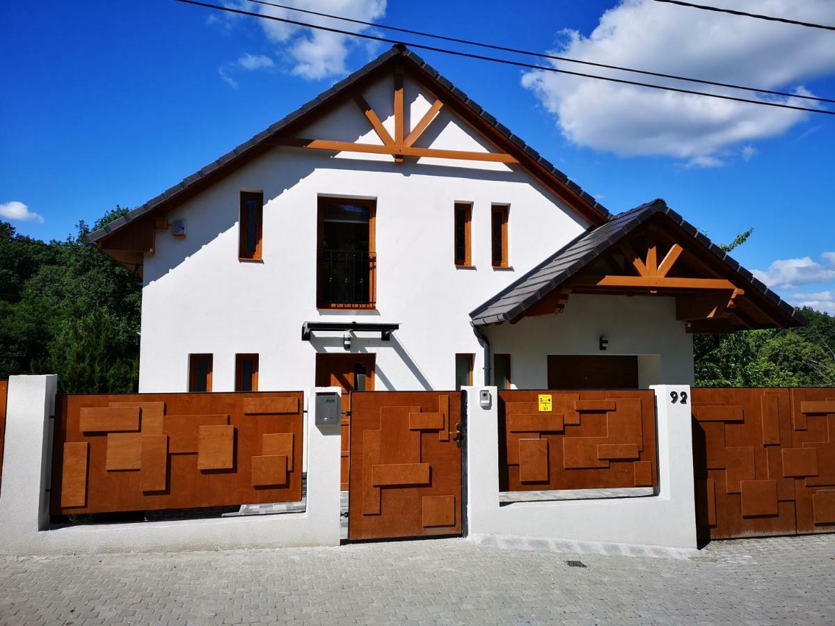 Fenyo Apartman Miskolctapolca מראה חיצוני תמונה